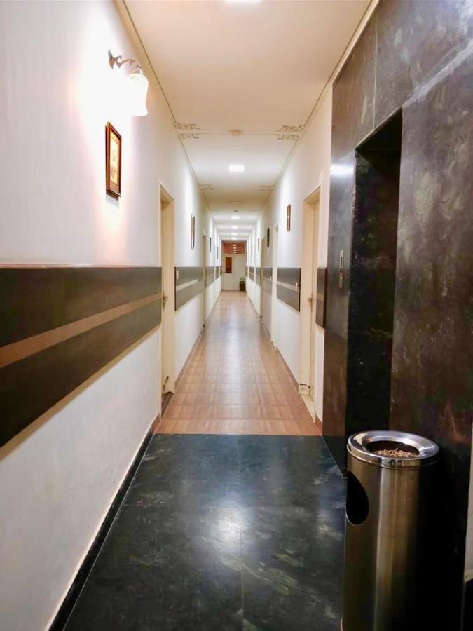 Hotel Glitz Jaipur Eksteriør billede