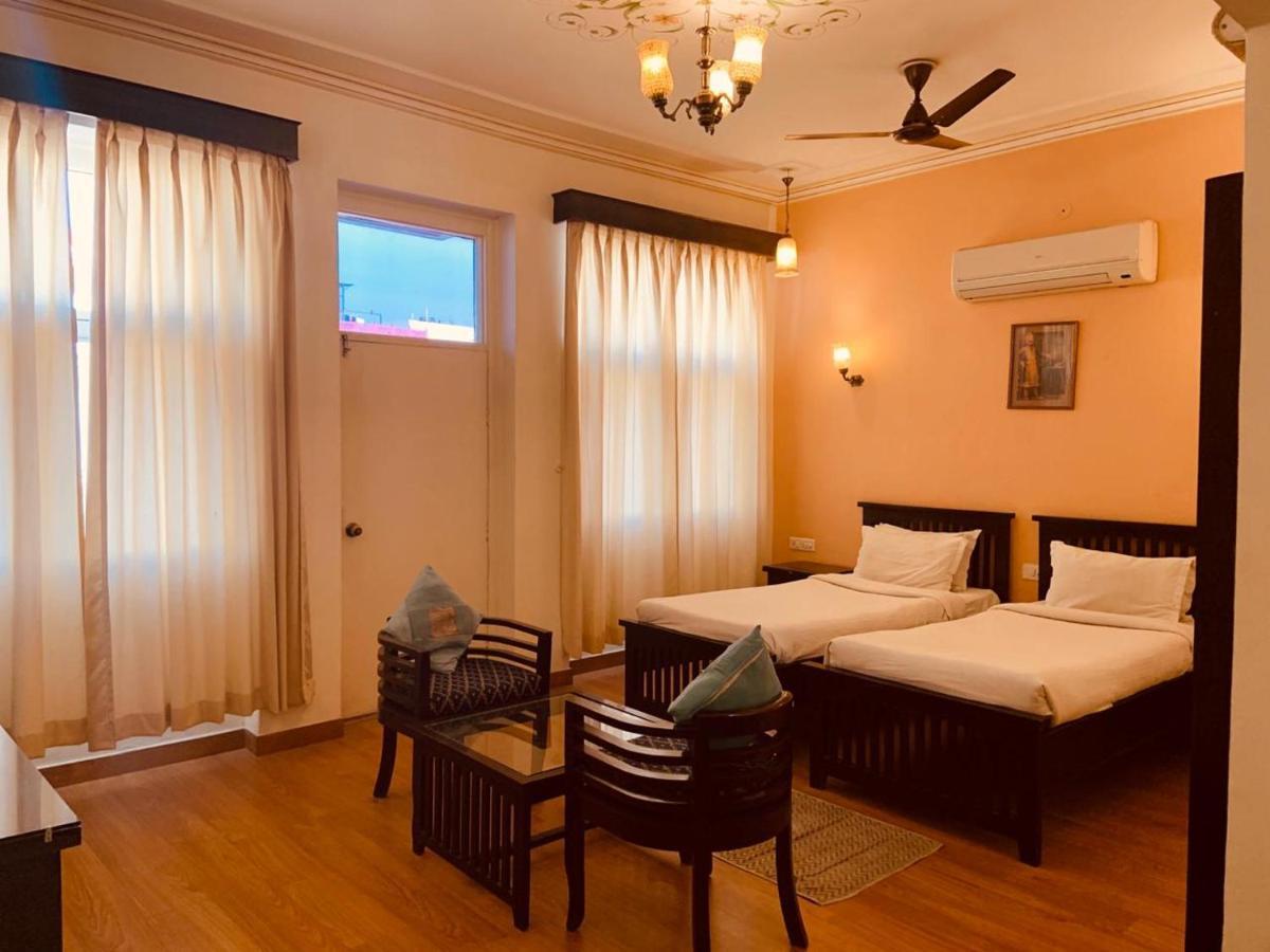 Hotel Glitz Jaipur Eksteriør billede
