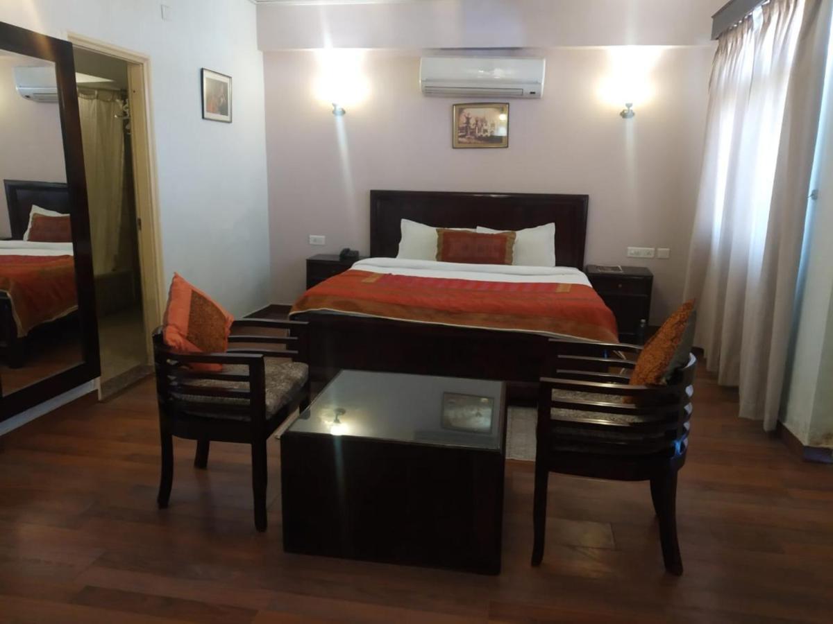 Hotel Glitz Jaipur Eksteriør billede